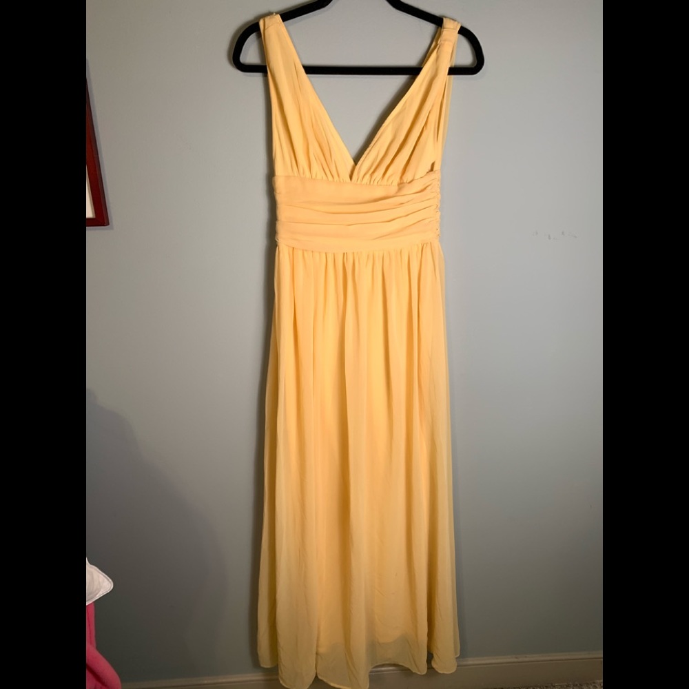 Chiffon yellow dress, vneck front and back